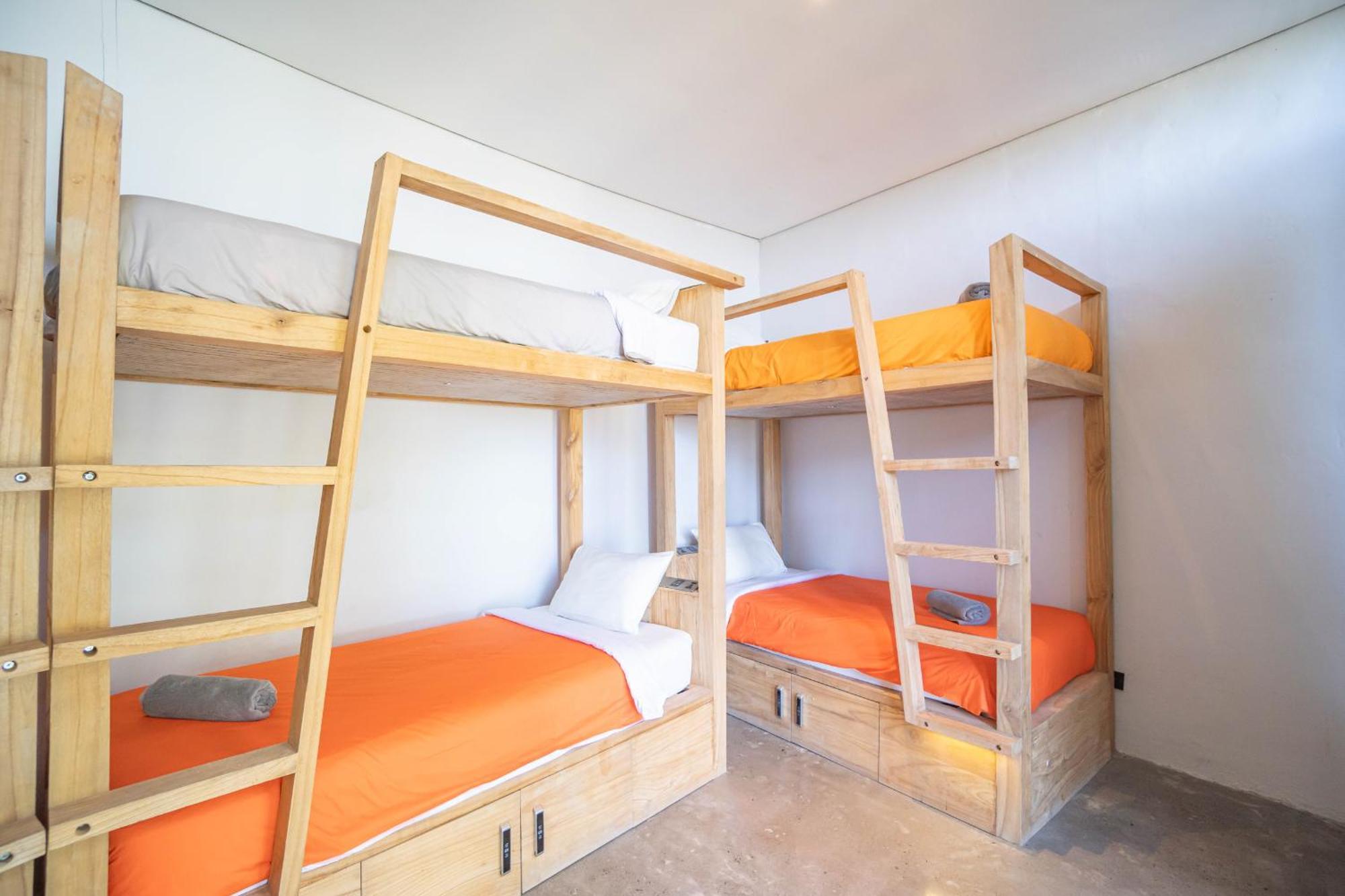 Bong Hostel Nusa Lembongan Экстерьер фото