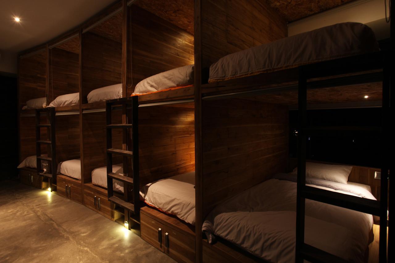 Bong Hostel Nusa Lembongan Экстерьер фото