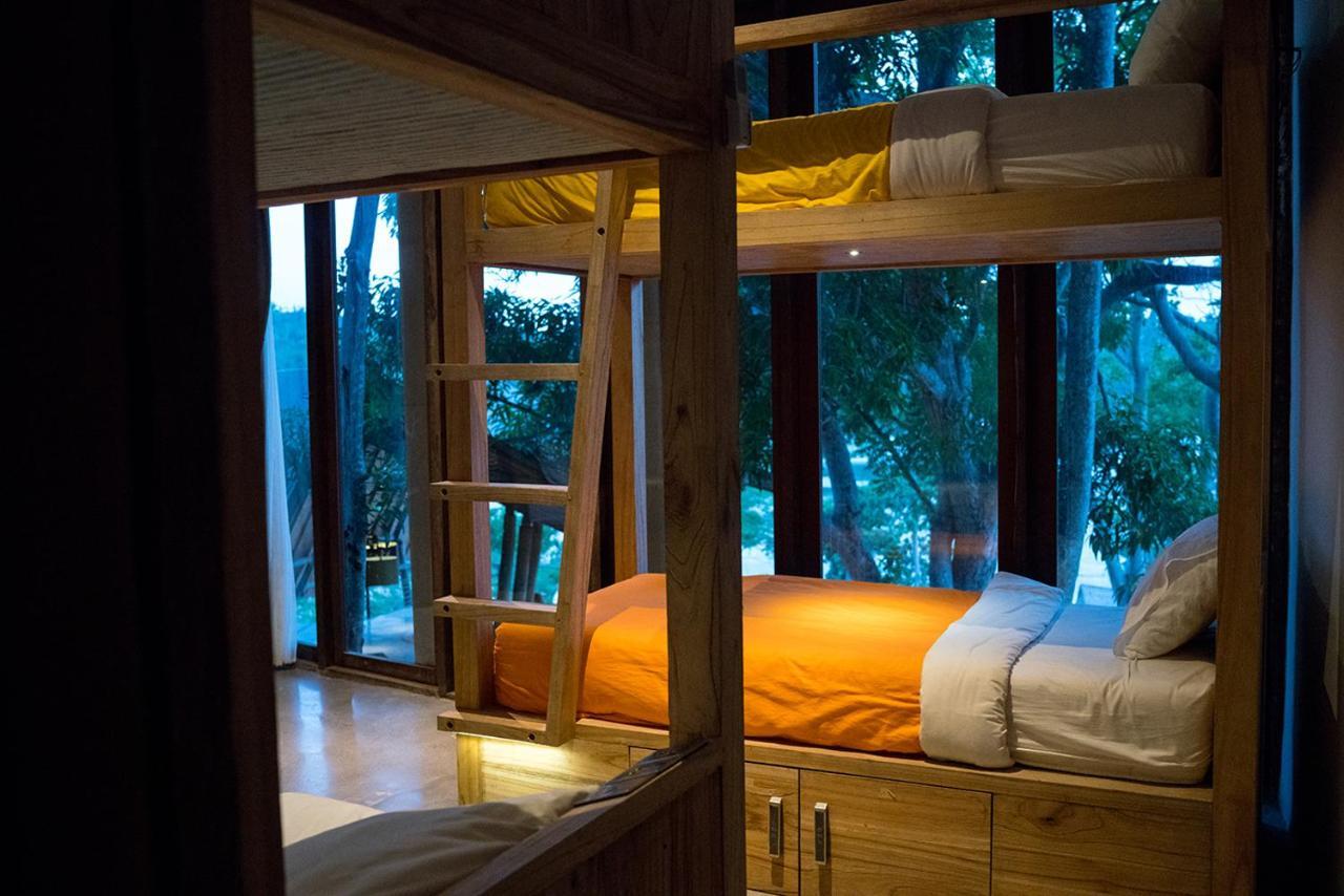 Bong Hostel Nusa Lembongan Экстерьер фото