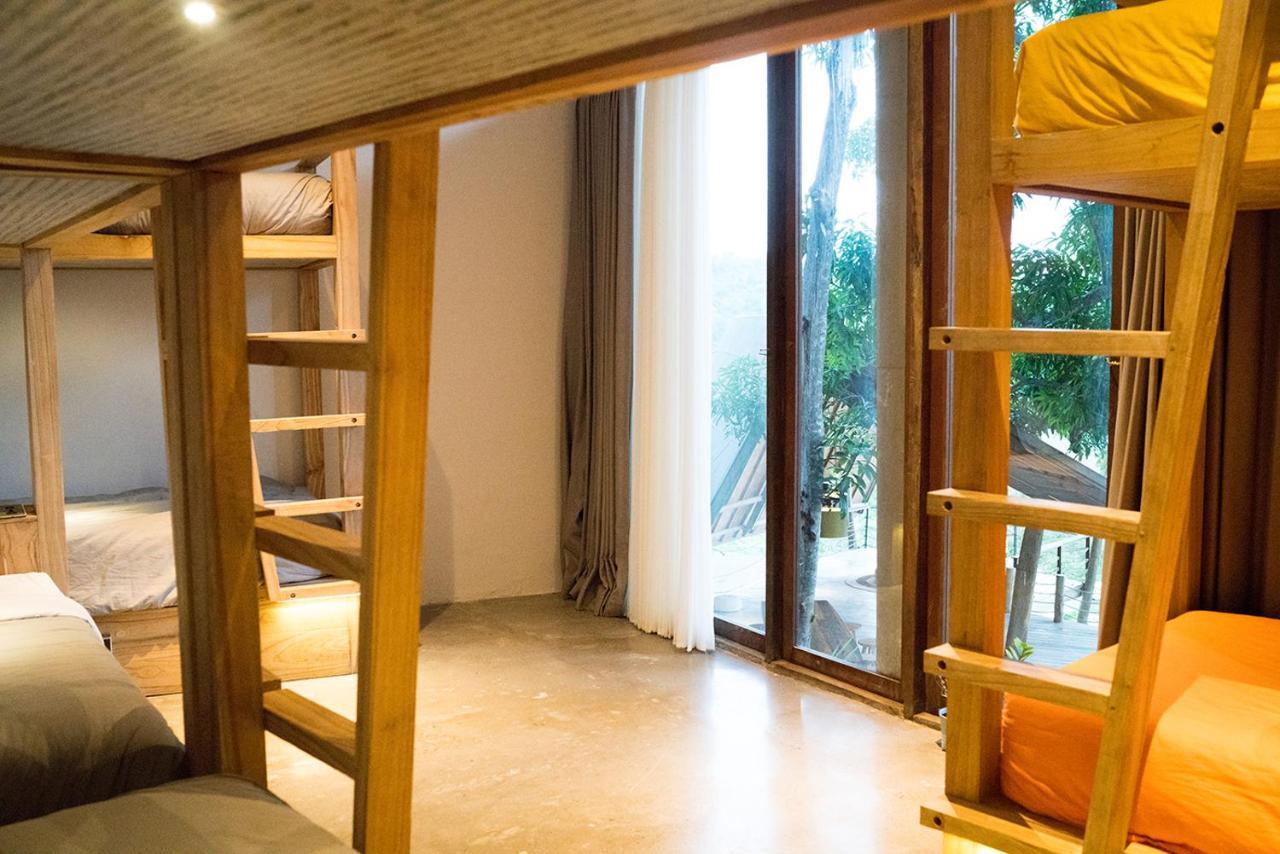 Bong Hostel Nusa Lembongan Экстерьер фото