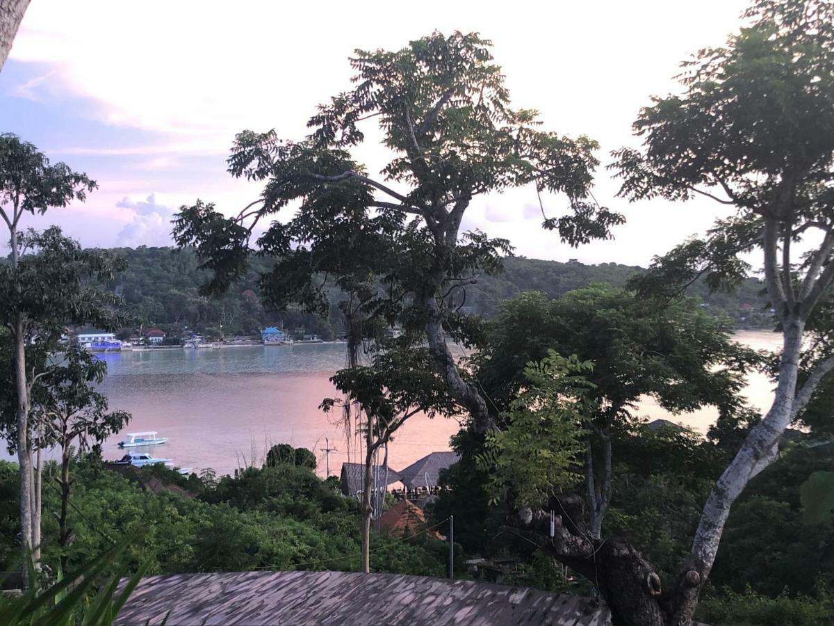 Bong Hostel Nusa Lembongan Экстерьер фото